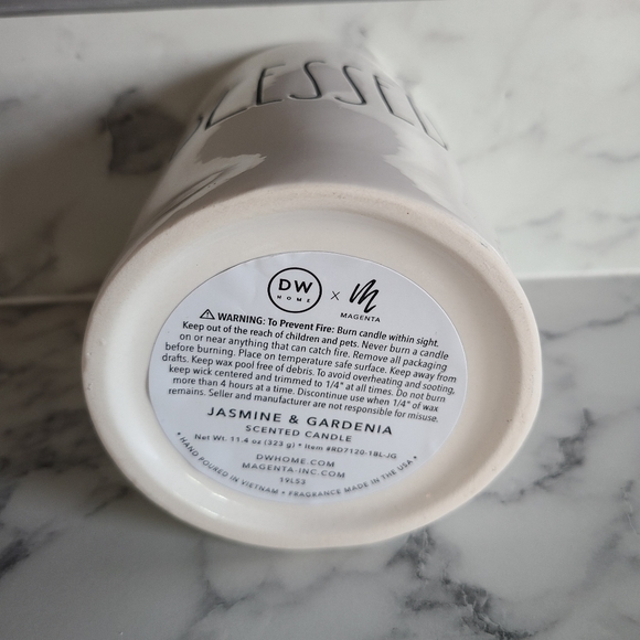 🚫SOLD🚫Rae Dunn Large Candle - Picture 4 of 4